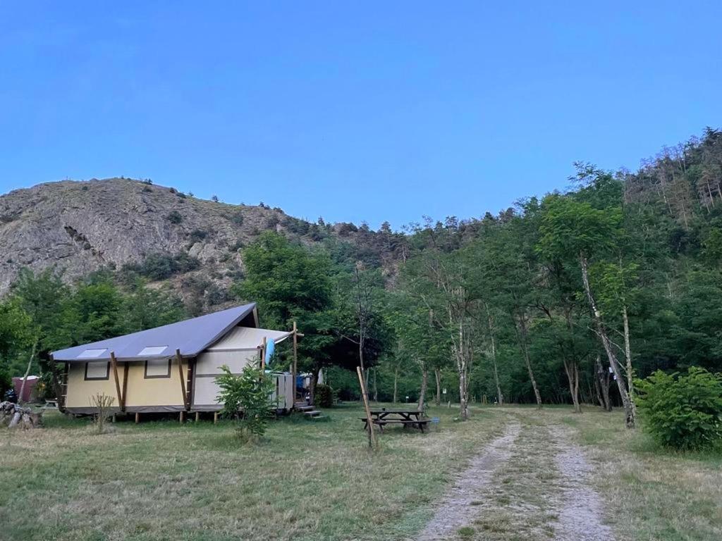 Camping Ushuaia Villages Le Viaduc Arlebosc Ngoại thất bức ảnh