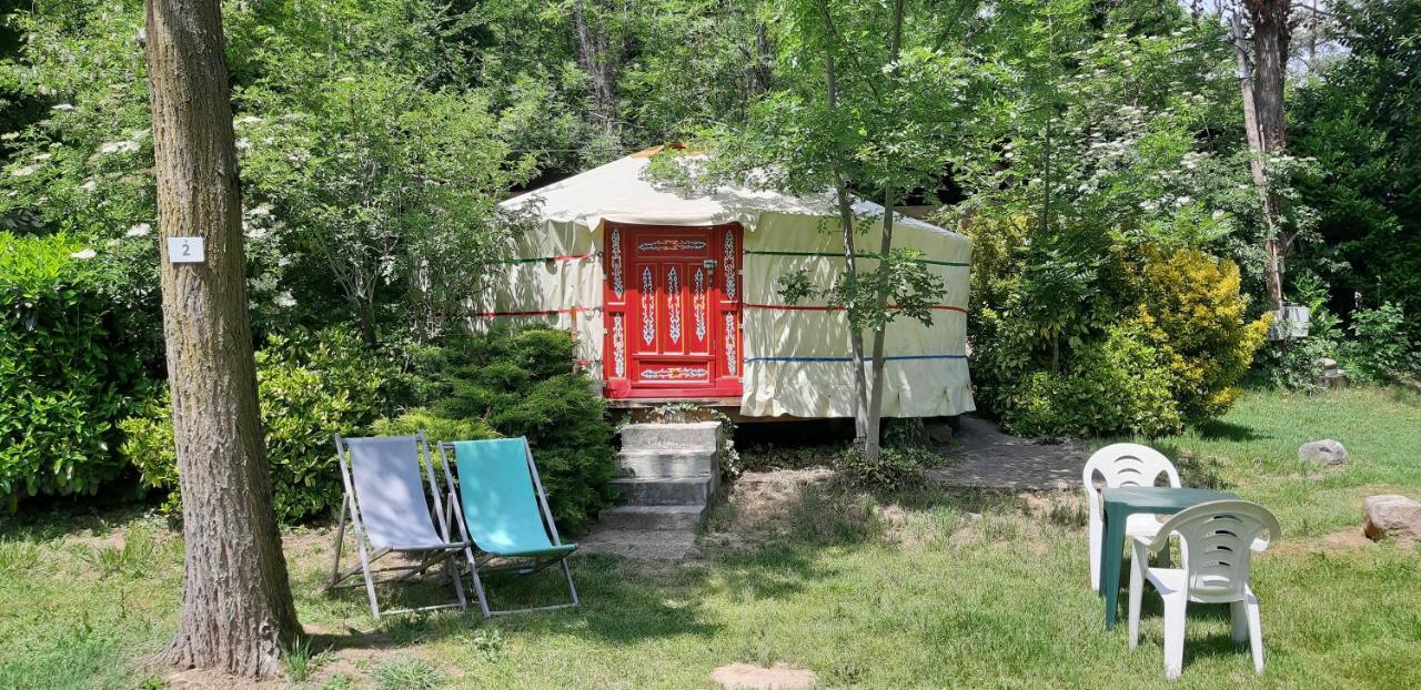 Camping Ushuaia Villages Le Viaduc Arlebosc Ngoại thất bức ảnh