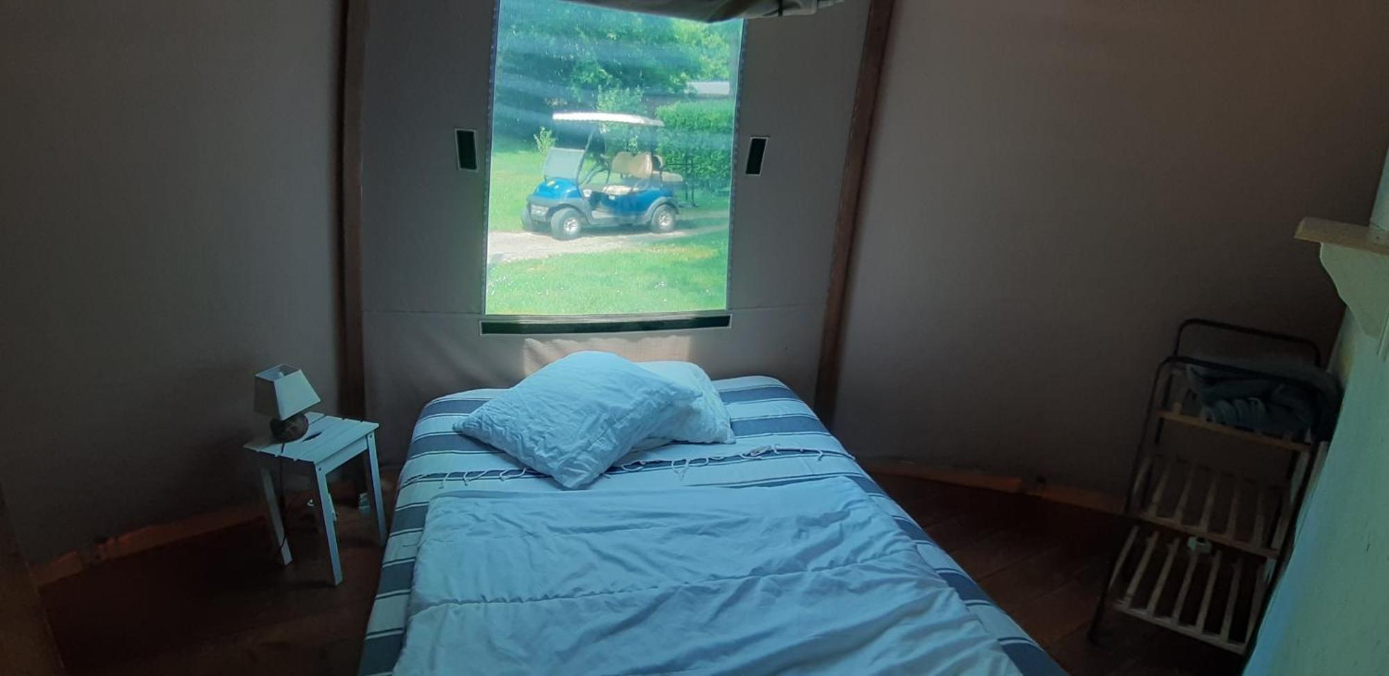 Camping Ushuaia Villages Le Viaduc Arlebosc Ngoại thất bức ảnh